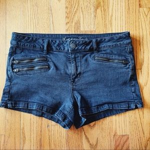 🦋 4 FOR $30! 🦋 AE black shorts with zippers